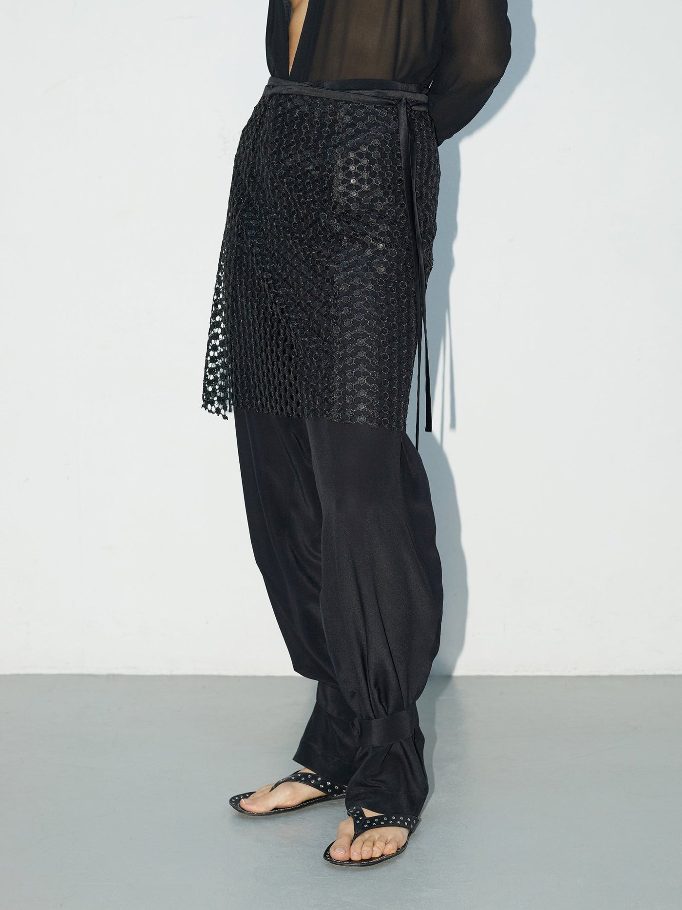 Sillage Noir | Sequined Layering Pareo (Limited) - VANHERÈEN